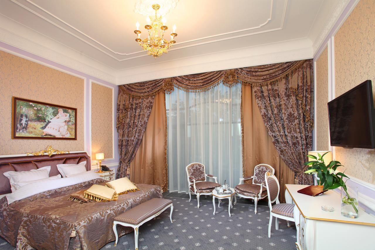Aleksandrovski Grand Hotel Wladikawkas Zimmer foto